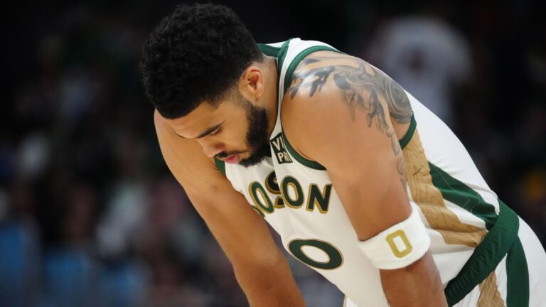 Jayson Tatum misses key 3 as Nuggets slip by Celtics