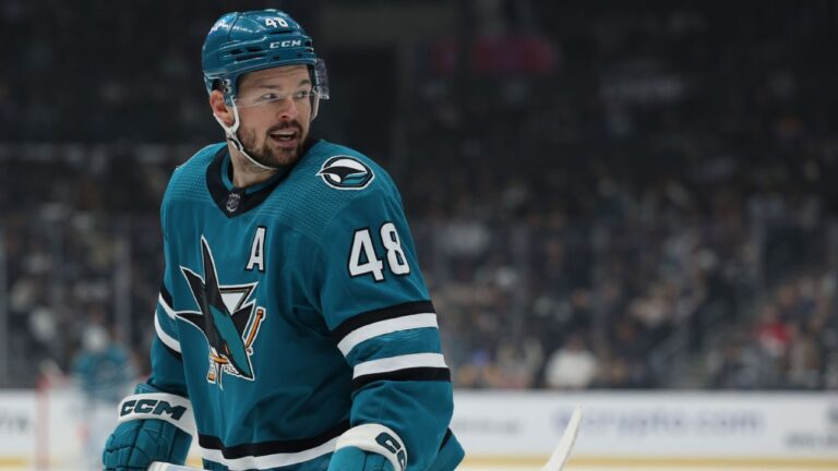 Vegas Golden Knights Acquire Thomas Hertl