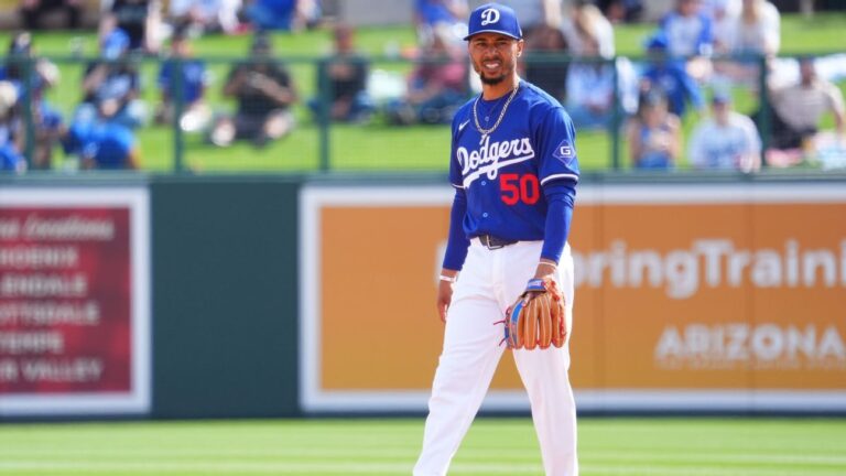 Mookie Betts moves from second base to shortstop