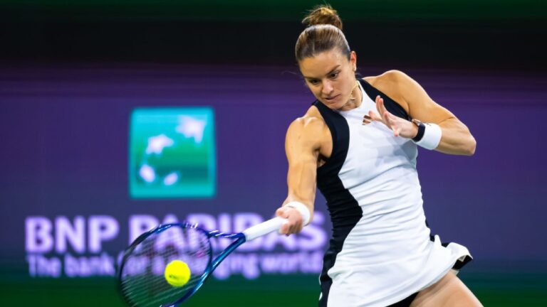 Sakkari outlasts Gauff in 3 sets, reaches Indian Wells final