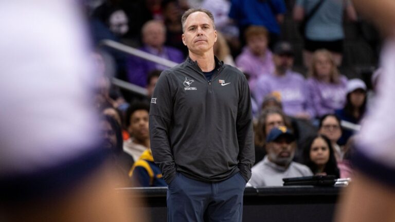 West Virginia’s Kellogg aims to fire up his fan base