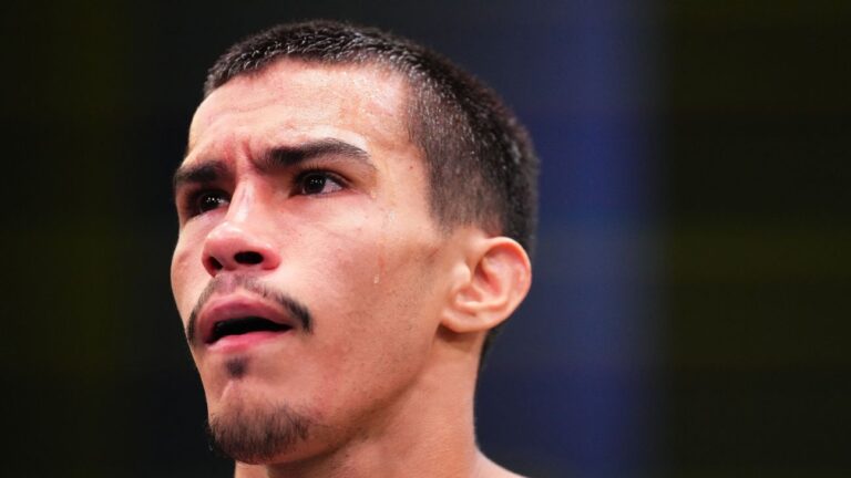 Igor Severino Disqualified for Biting Opponent