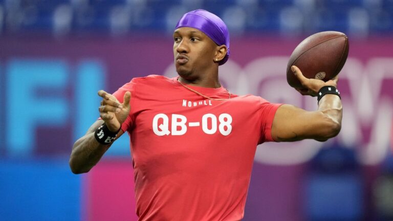 Michael Penix Jr. Impresses at Washington Pro Day