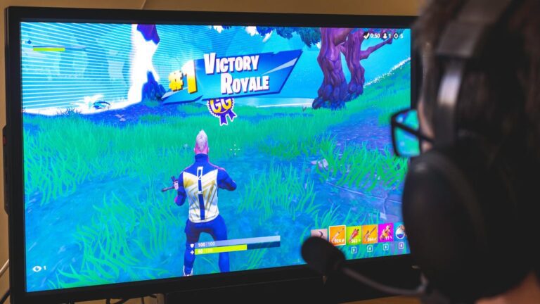 Apple Reverses Ban on Epic Games Developer Account