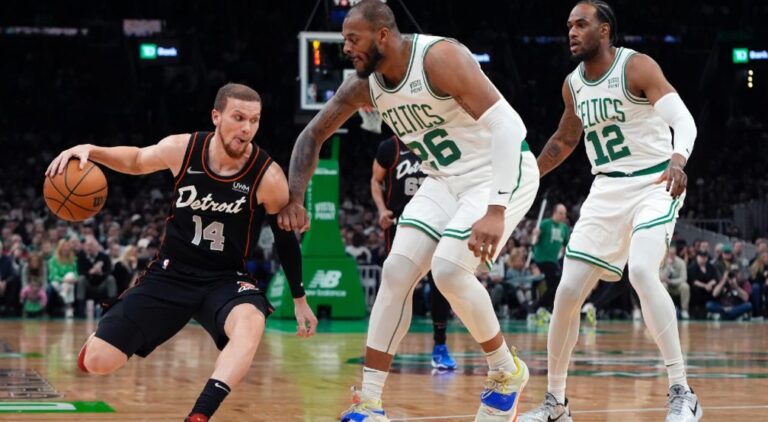 KINGS WIN IN OVERTIME
