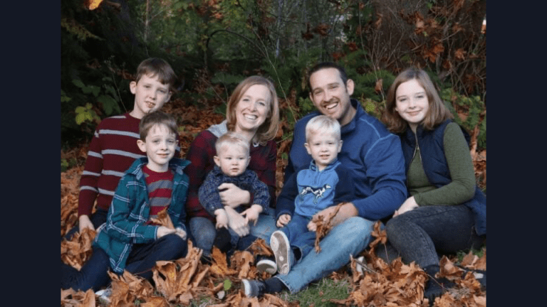 Family of J6 political prisoner starts nonprofit.
