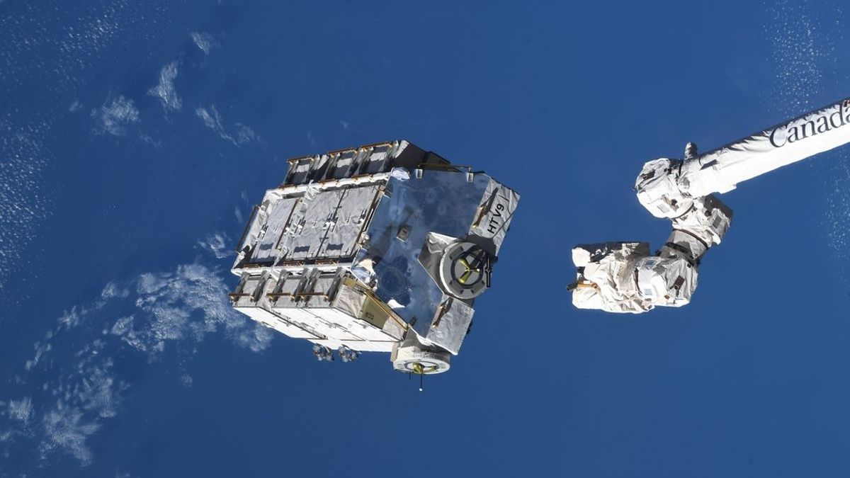 3-ton space junk set to plummet toward Earth