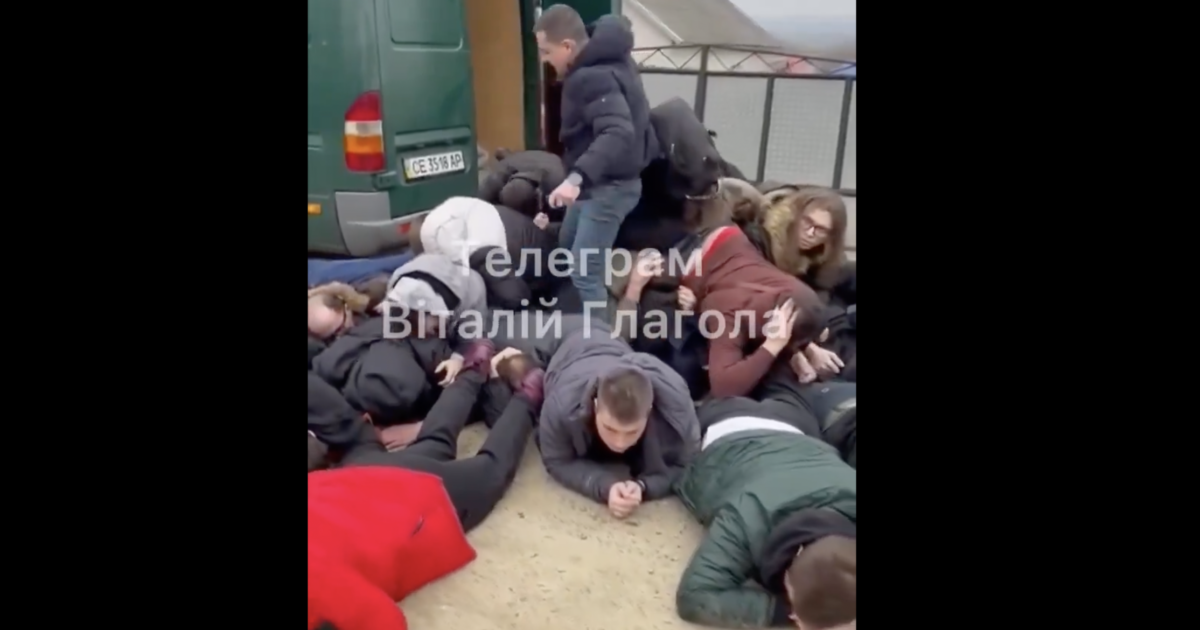 Dozens of Men Detained by Ukrainian Border Guards