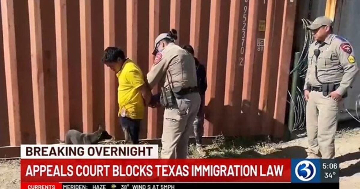 Texas Immigration Law Blocked by Appeals Court