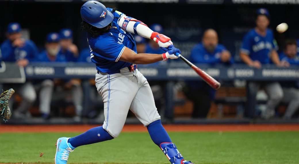 Blue Jays pound Rays in opening day victory