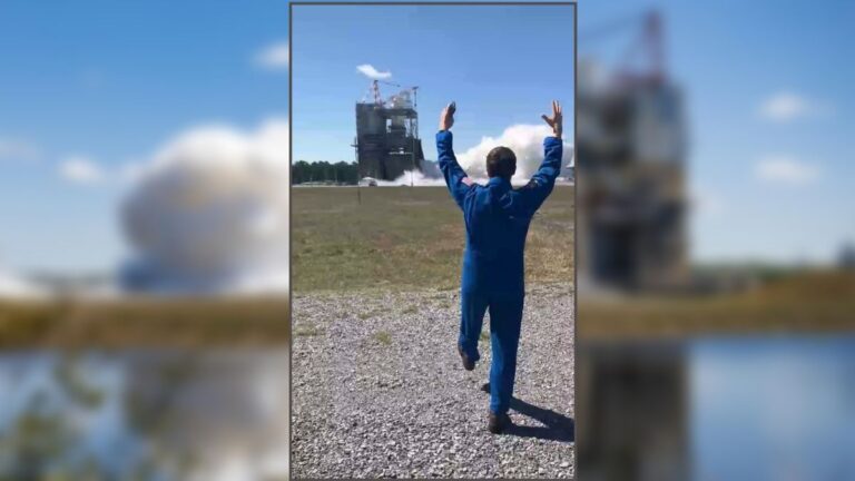 NASA astronaut celebrates dramatic moon rocket engine test