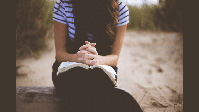 Texas School District Sued Over Ban on Employee’s Prayers