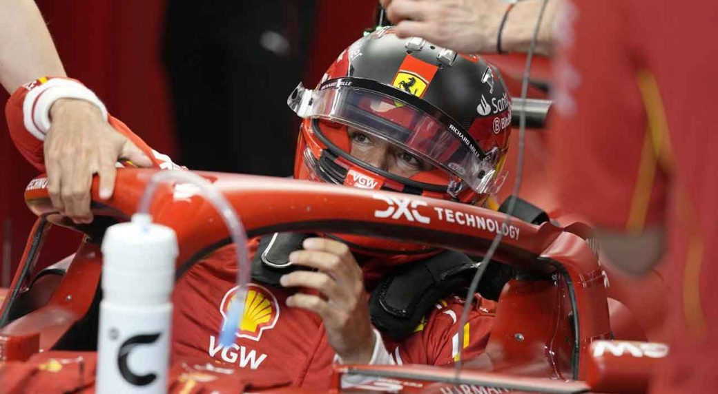 Ferrari replaces Sainz with 18-year-old Bearman.