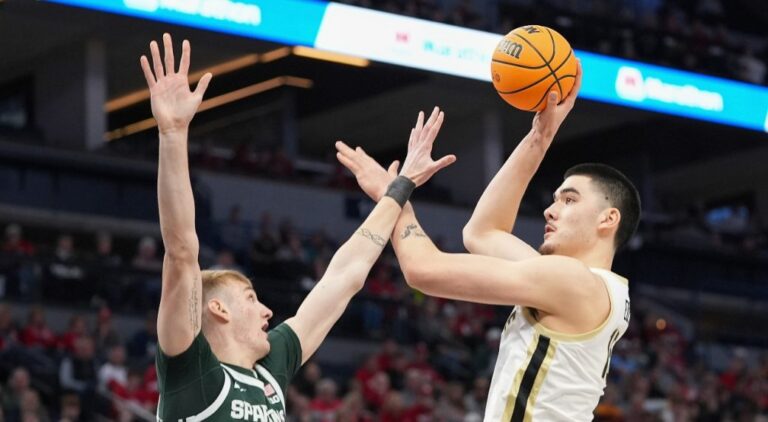 Purdue holds off Michigan State in Big Ten quarterfinal