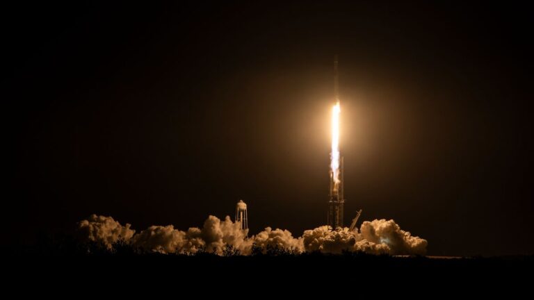 SpaceX launching another batch of Starlink satellites