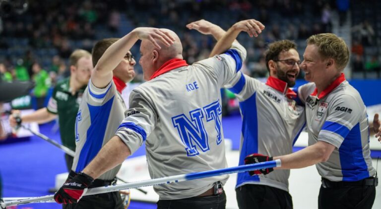 Jamie Koe Leads NT to Brier Playoffs