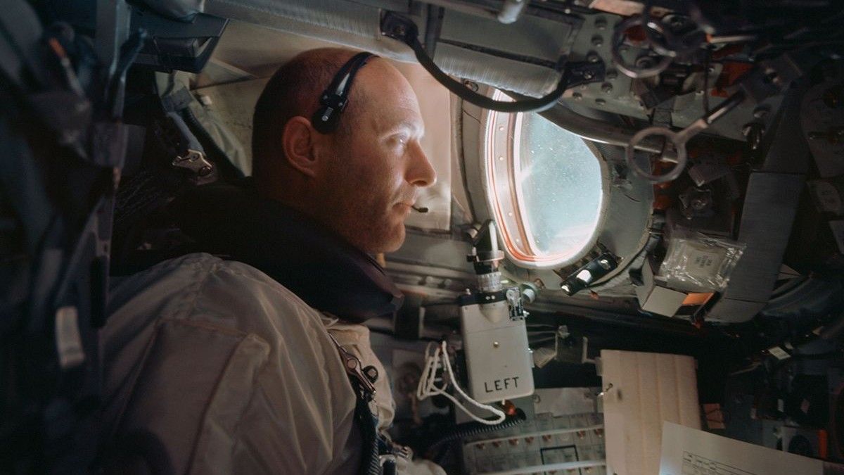 Thomas Stafford, NASA astronaut and space pioneer, dies