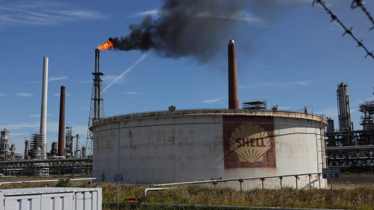 Shell’s Refusal to Strengthen Climate Change Efforts
