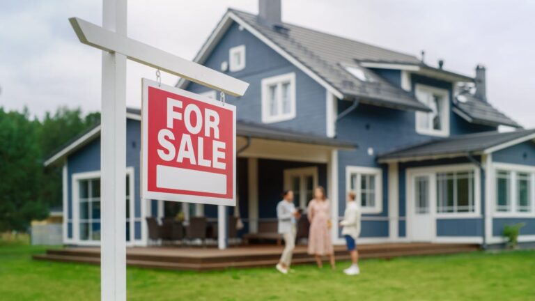 Record High Number of U.S. Cities With $1M Home Prices