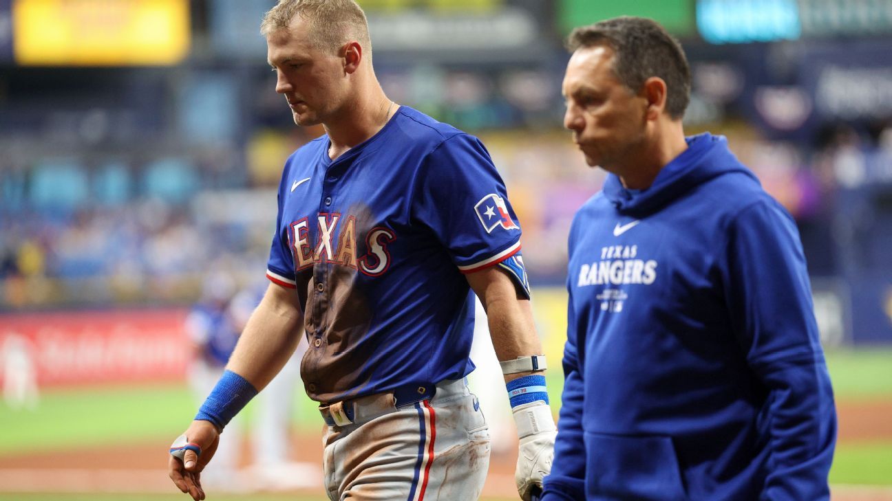 Rangers third baseman Josh Jung emotional after wrist surgery