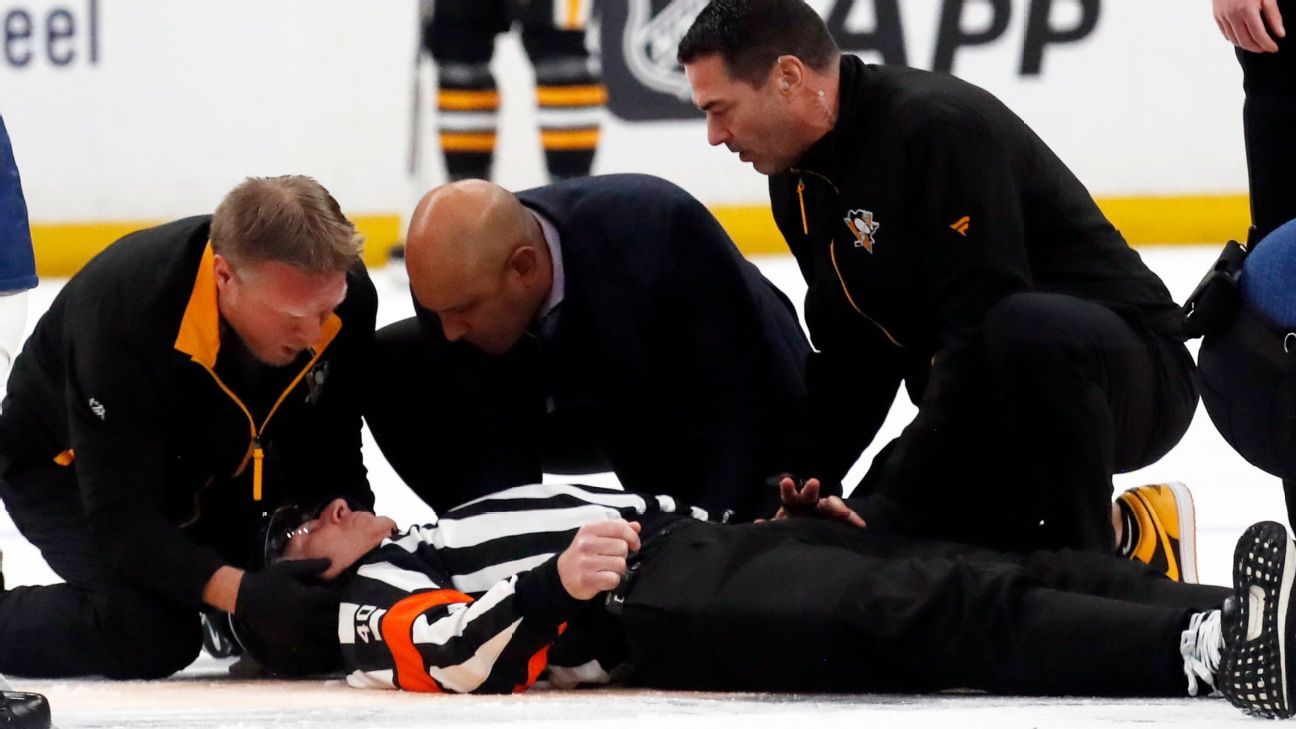 NHL Ref Kozari Injured in Collision with Lightning’s Fleury