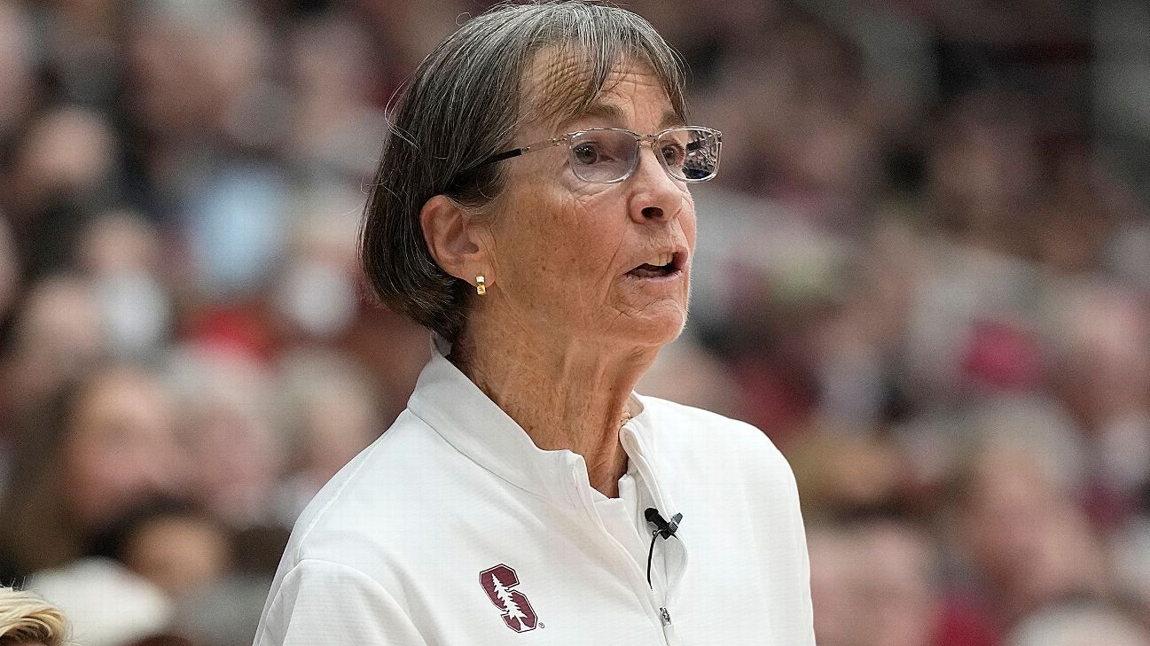 Tara VanDerveer Retires as Stanford Basketball Coach