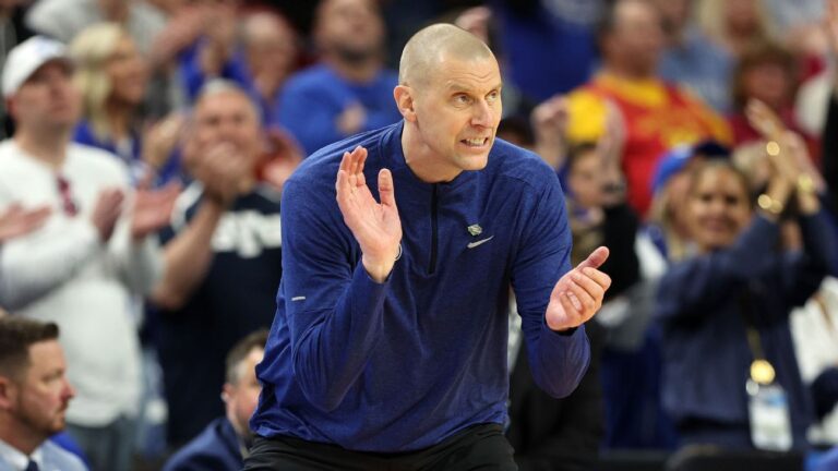 Kentucky Basketball: Mark Pope Hired as Head Coach