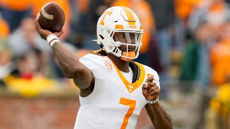 Patriots select Tennessee QB Joe Milton III