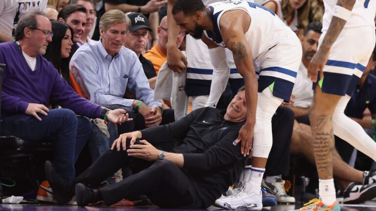 Timberwolves Coach Finch to Join Team in Denver