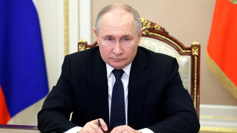 Russian Court Sentences Meta Spokesperson to Jail
