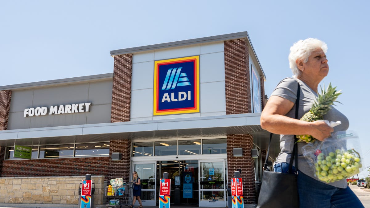 Aldi Expanding with Nearly 2,400 U.S. Locations
