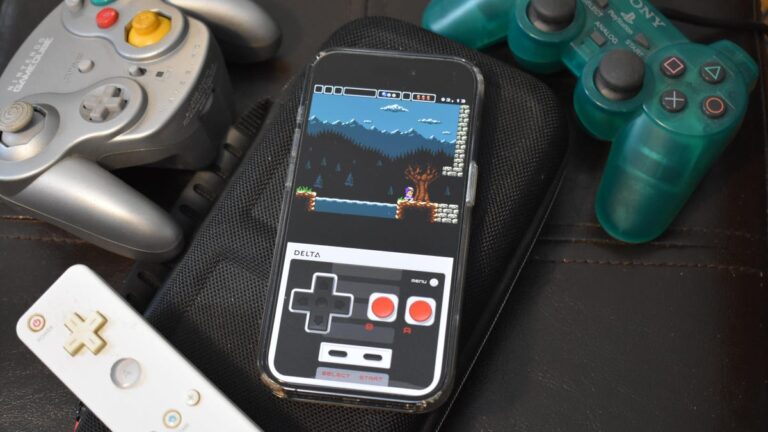 Embracing Emulators: iOS Games Emulation Frontier