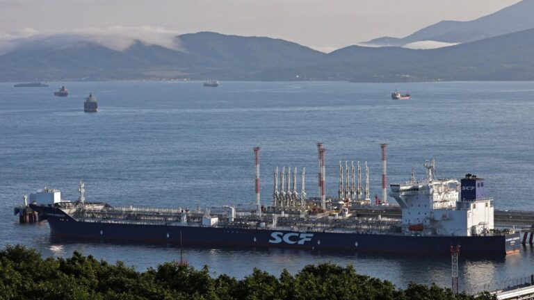 Russian Oil Exports Surge Despite Pledged Cuts
