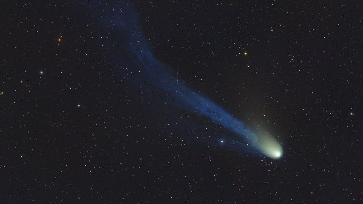 “Devil Comet” to Shine Bright Near Sun This Weekend
