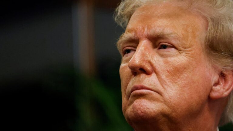 Trump Media Shares Plummet Amid Issuance Announcement