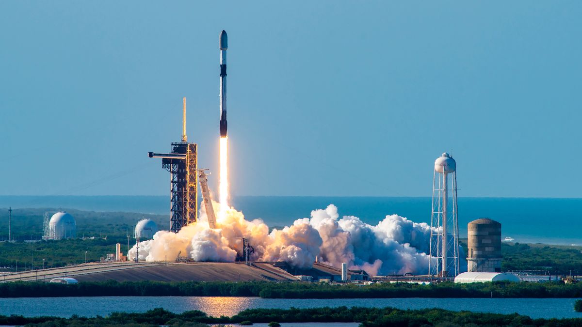 SpaceX Launching Starlink Satellites from Florida & California