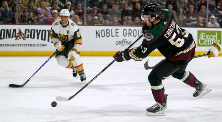 Coyotes Rally Past Golden Knights with 6-Goal Period