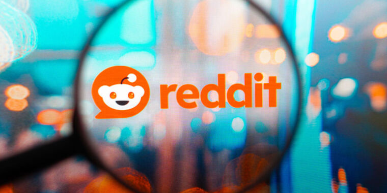 Reddit introduces Dynamic Product Ads in new ad format.