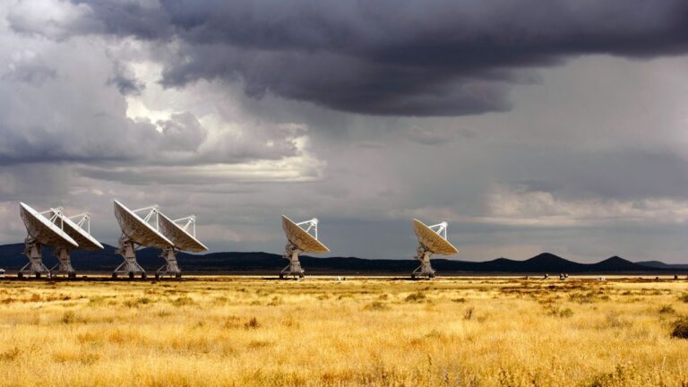 No Evidence of Alien Presence in Our Skies