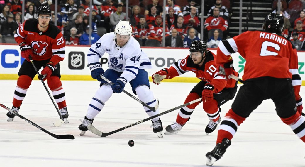 Auston Matthews Nears 70-Goal Season in Maple Leafs Win