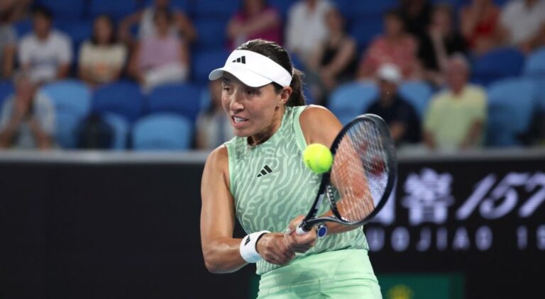 Top-seed Pegula, Collins reach Charleston Open quarterfinals