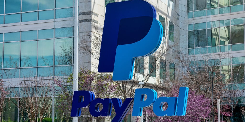 PayPal Introduces PYUSD Stablecoin for International Payments