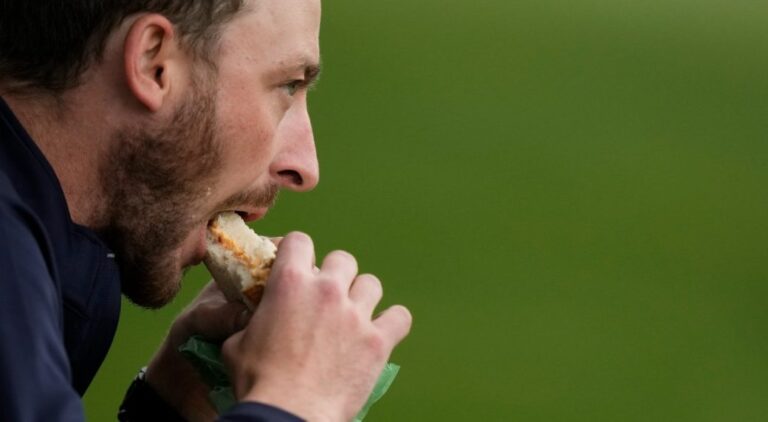 Masters Patrons Enjoy Iconic Pimento Cheese