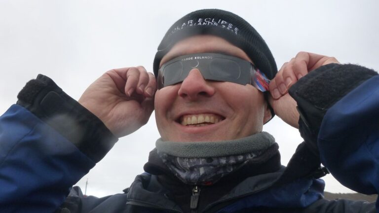 Solar Eclipse Expert Jamie Carter Wins 2023 SPD Popular Media Award