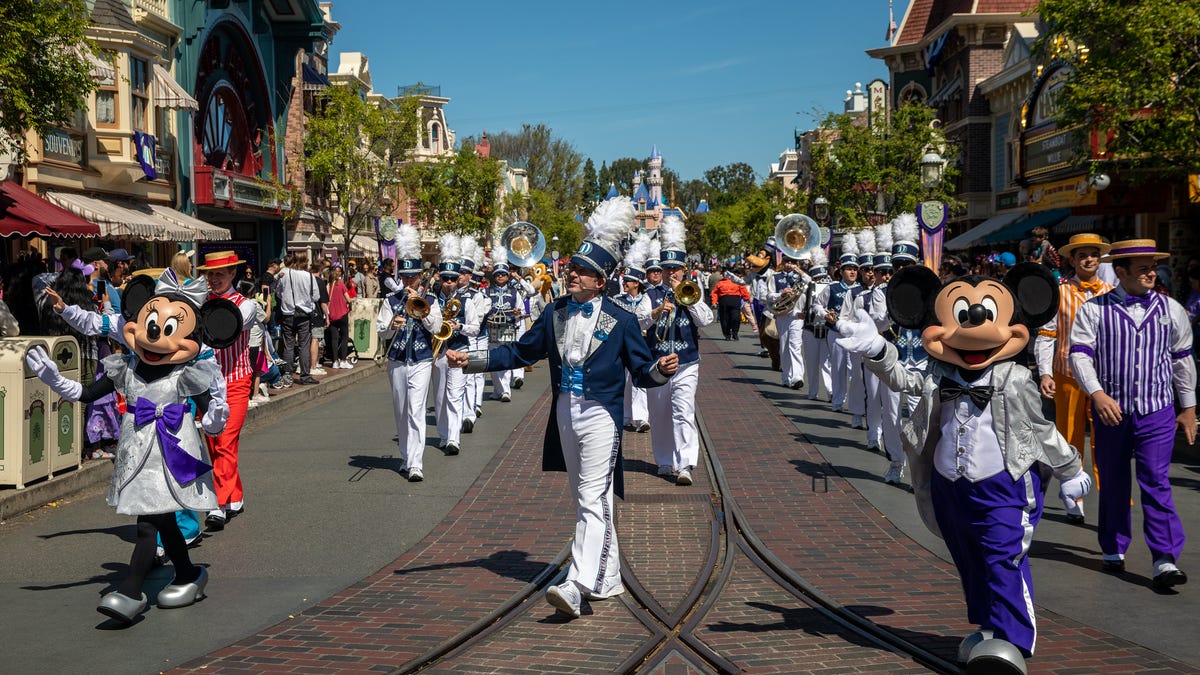Disneyland Characters Seek Union Amid Low Wages