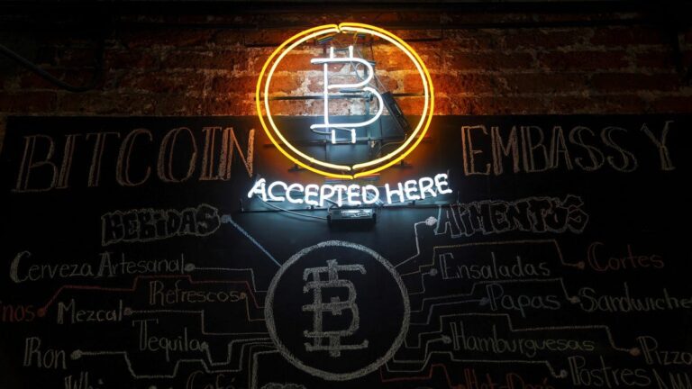 Bitcoin Halving Impact: JPMorgan Predicts Decline