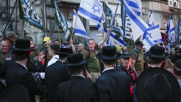 Massive Anti-Government Protest in Jerusalem