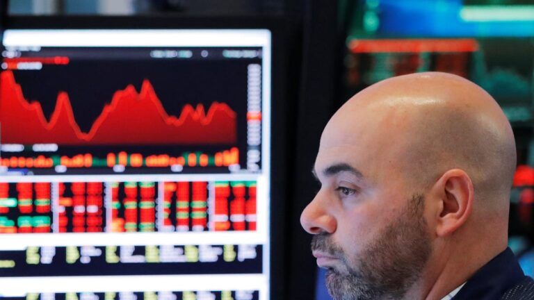 Globe Life Shares Plunge 50% Amid Fraud Allegations