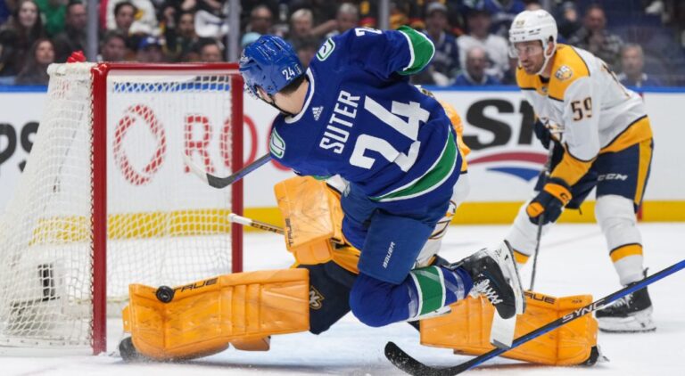 Canucks need to convert chances against Predators
