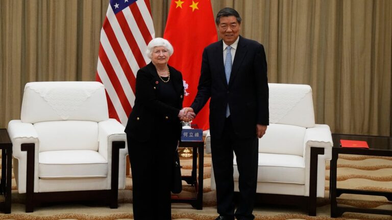 China’s Growing Influence in Green Energy Alarms U.S.